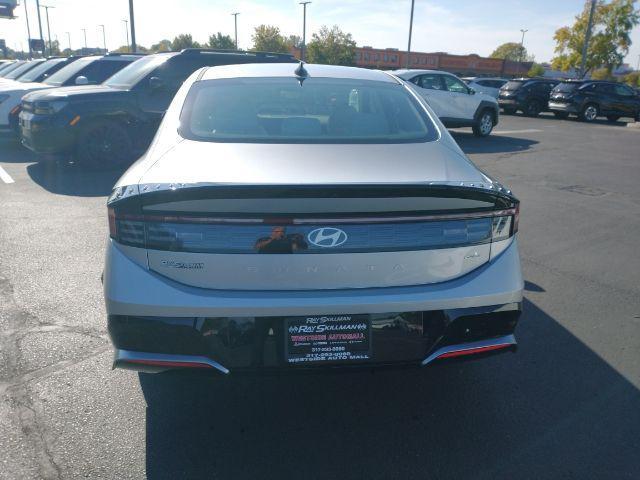 new 2025 Hyundai Sonata car, priced at $29,746