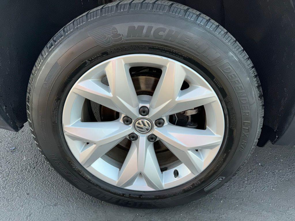 used 2018 Volkswagen Atlas car, priced at $15,998