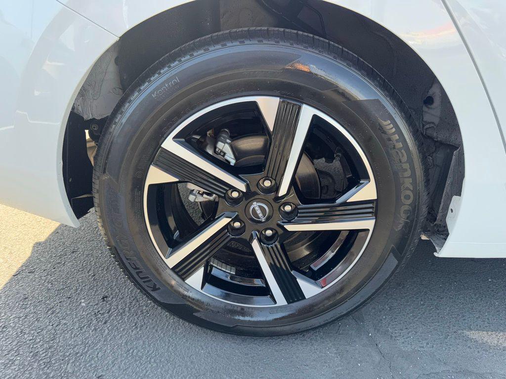 used 2024 Nissan Sentra car, priced at $19,547