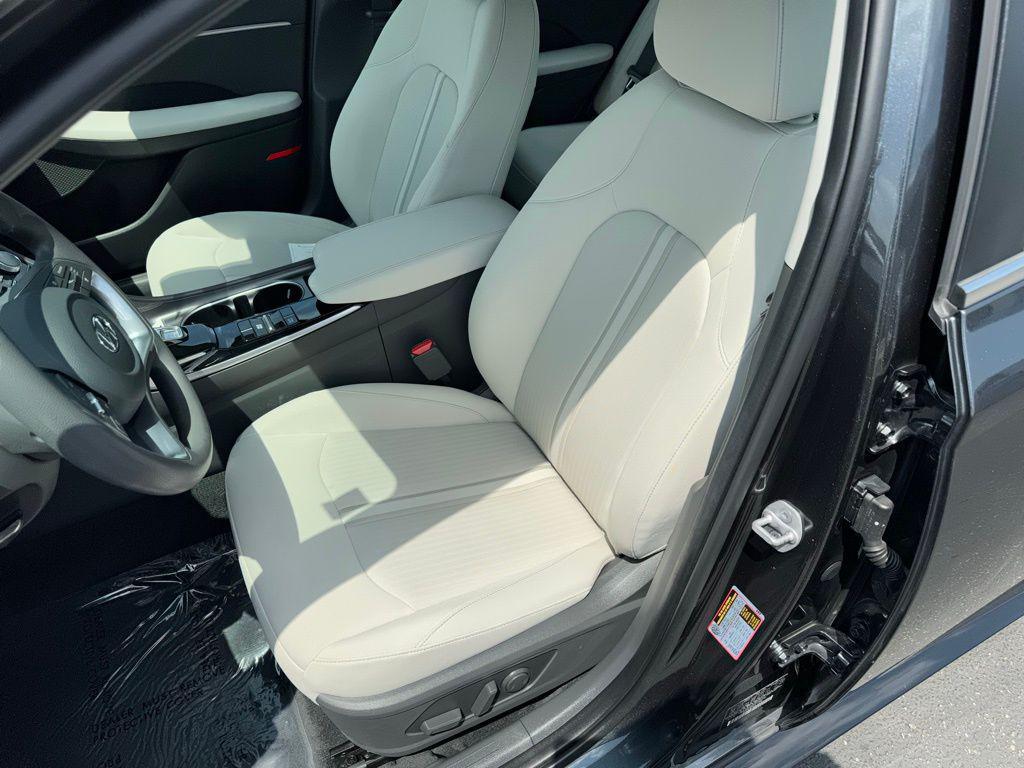 used 2023 Hyundai Sonata car, priced at $22,990