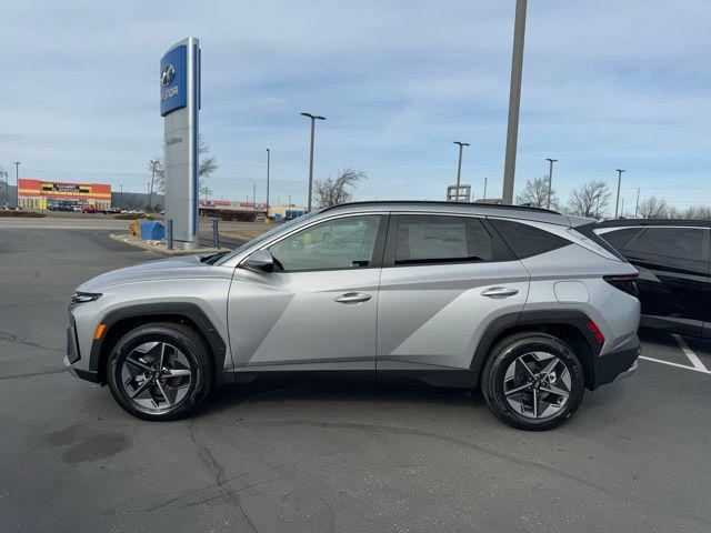 new 2025 Hyundai TUCSON Hybrid car, priced at $37,429