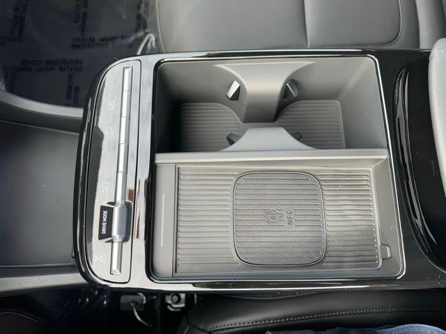 new 2025 Hyundai TUCSON Hybrid car, priced at $37,429