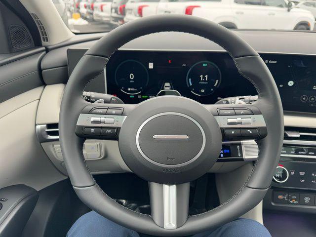 new 2025 Hyundai TUCSON Hybrid car, priced at $37,278