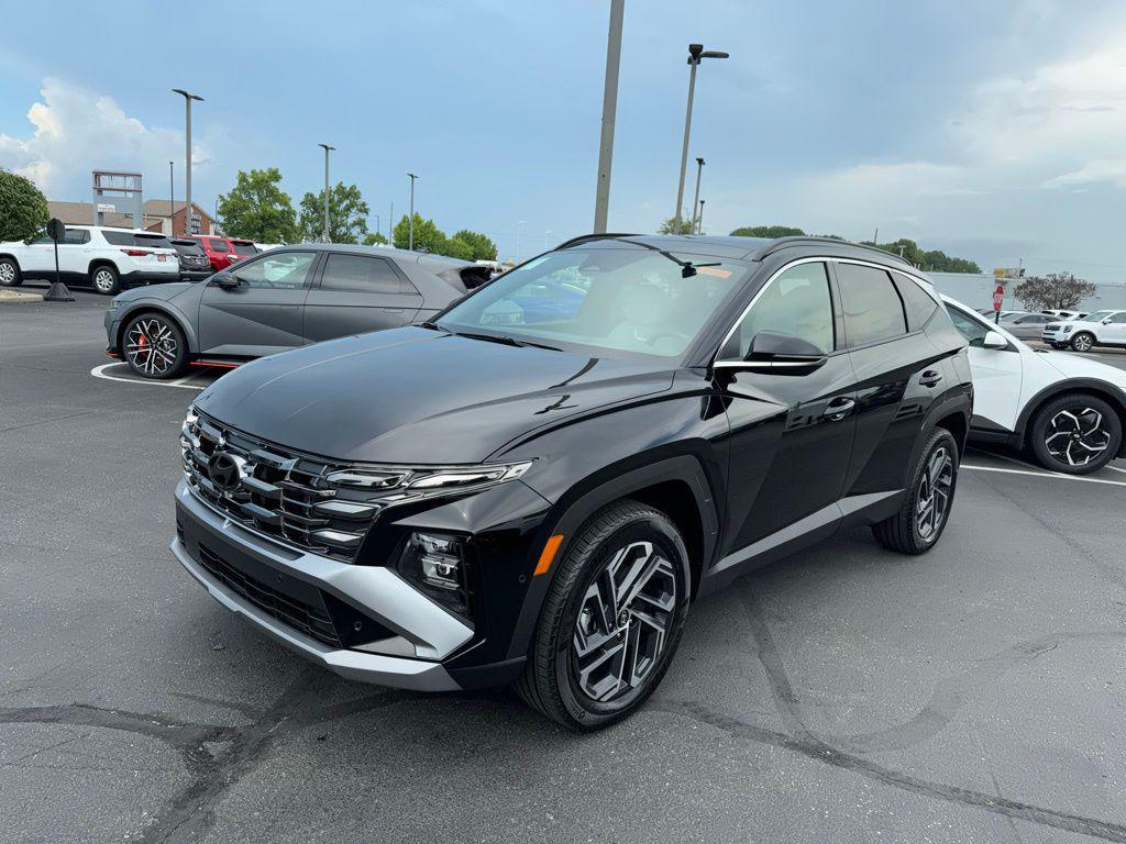 new 2025 Hyundai TUCSON Hybrid car, priced at $42,590