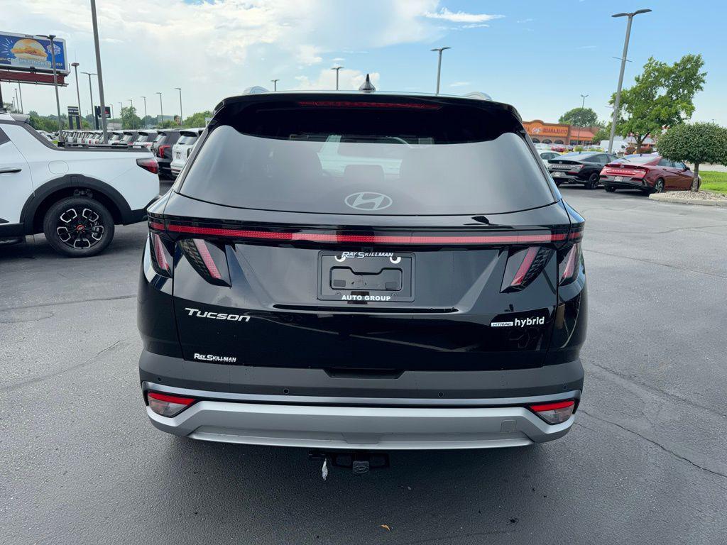 new 2025 Hyundai TUCSON Hybrid car, priced at $42,590