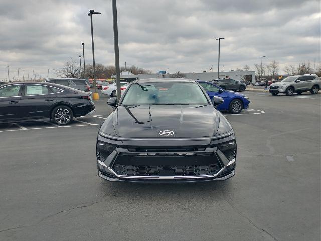 new 2024 Hyundai Sonata car, priced at $27,772