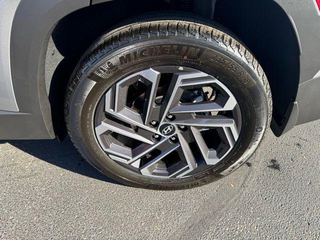 new 2025 Hyundai TUCSON Hybrid car, priced at $42,891