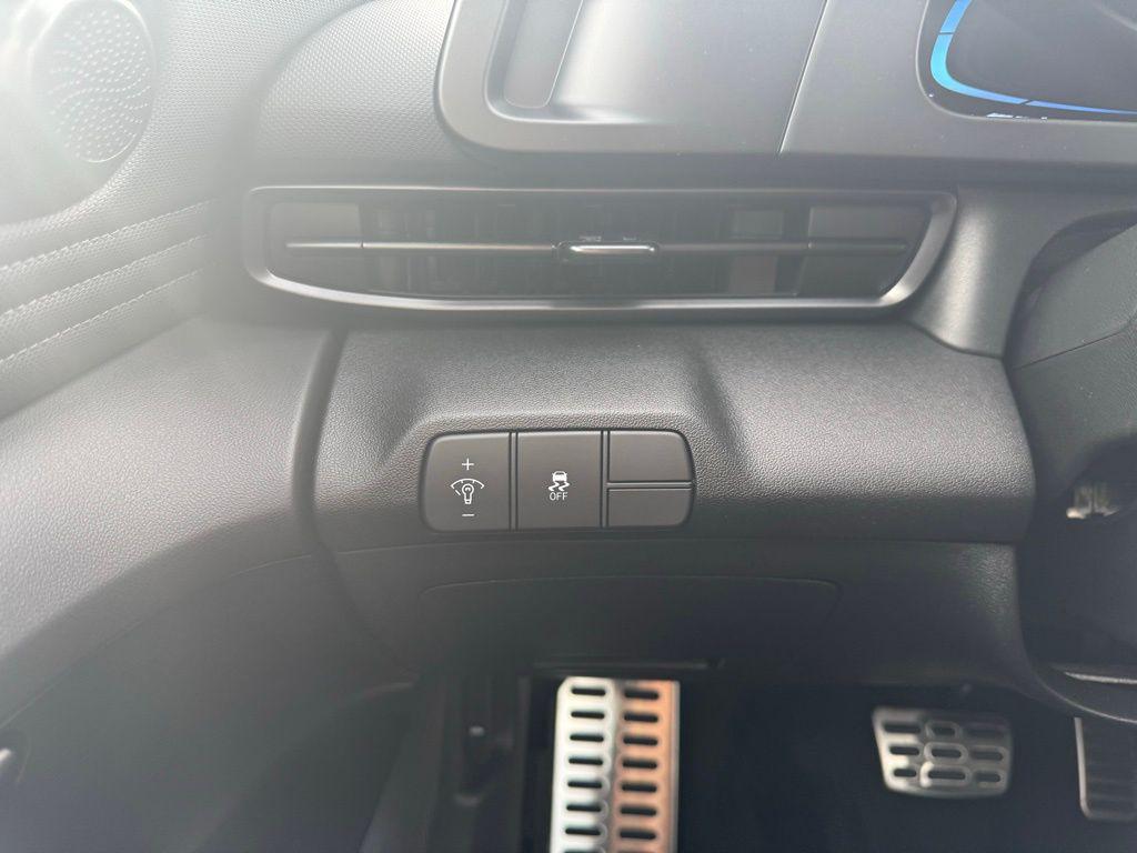 new 2026 Hyundai Elantra car, priced at $25,605