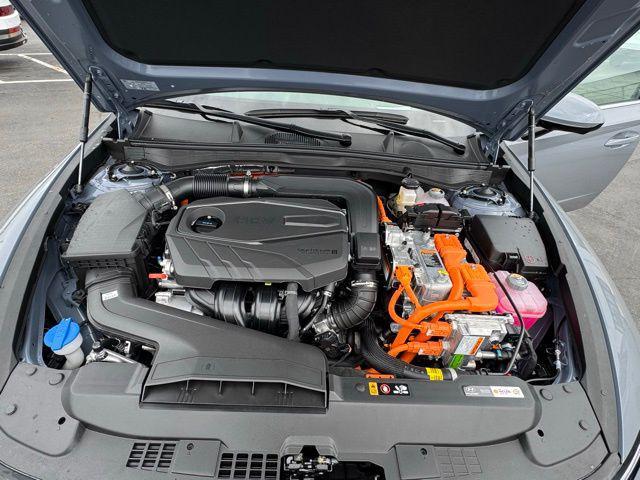 new 2025 Hyundai Sonata Hybrid car, priced at $39,530