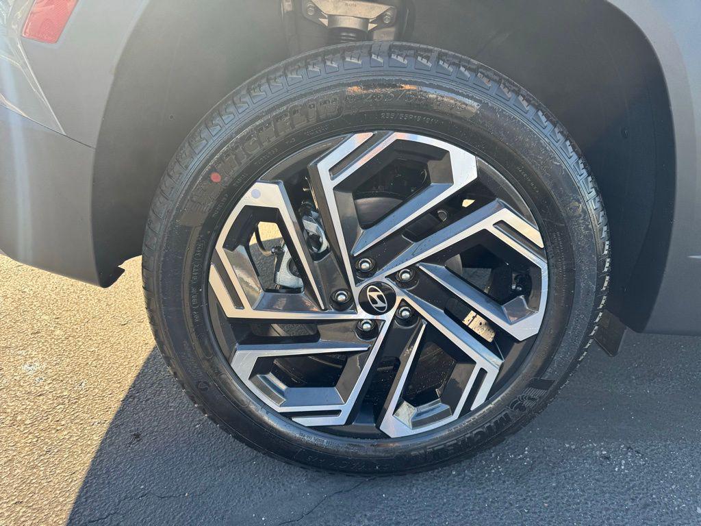 new 2026 Hyundai Tucson car, priced at $43,460
