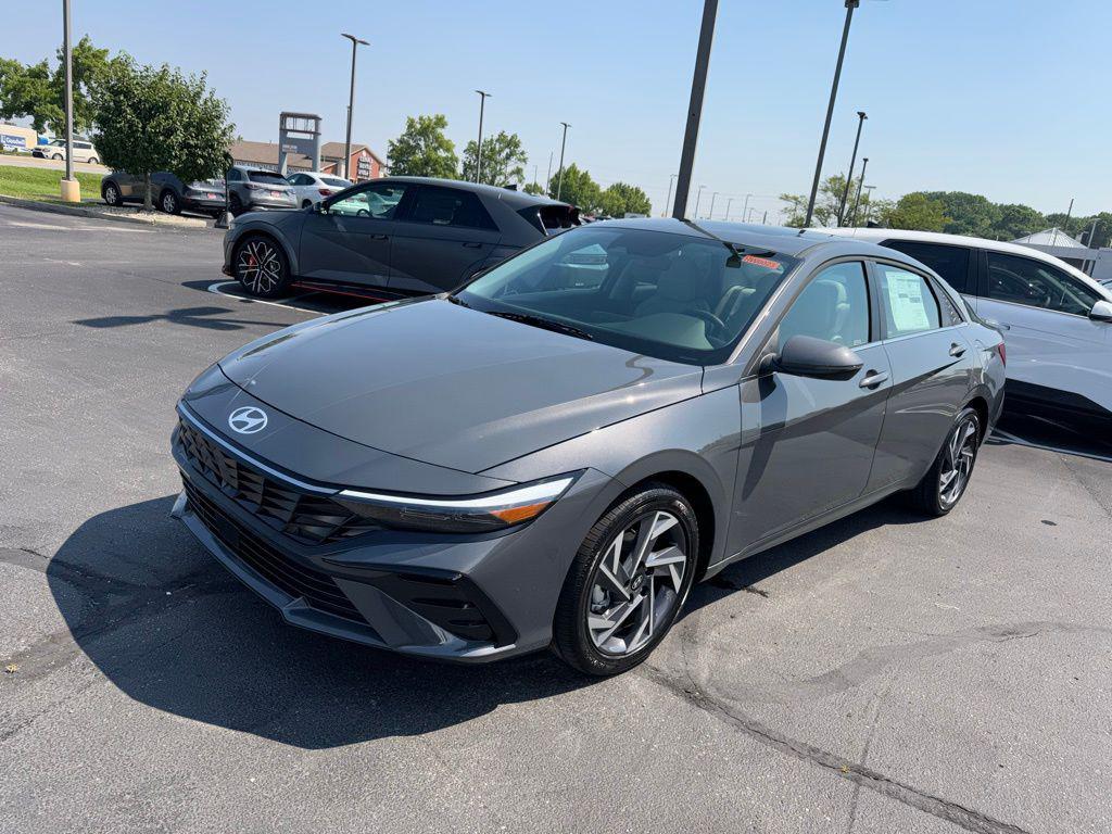 new 2025 Hyundai ELANTRA HEV car, priced at $30,970