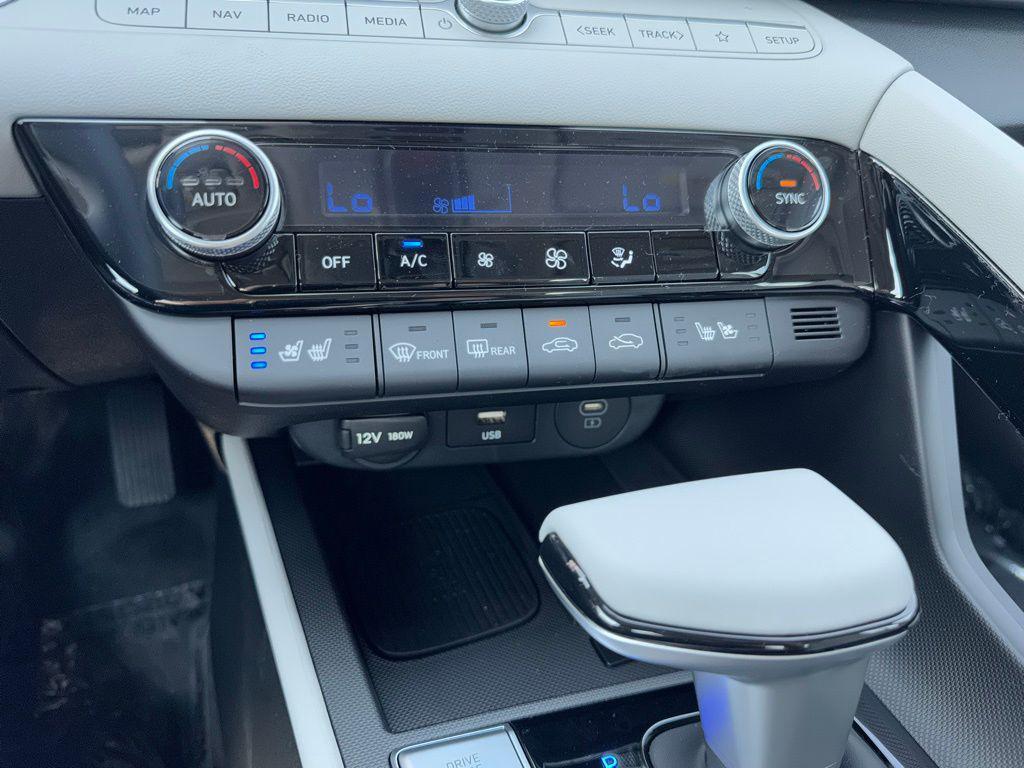 new 2025 Hyundai ELANTRA HEV car, priced at $30,970