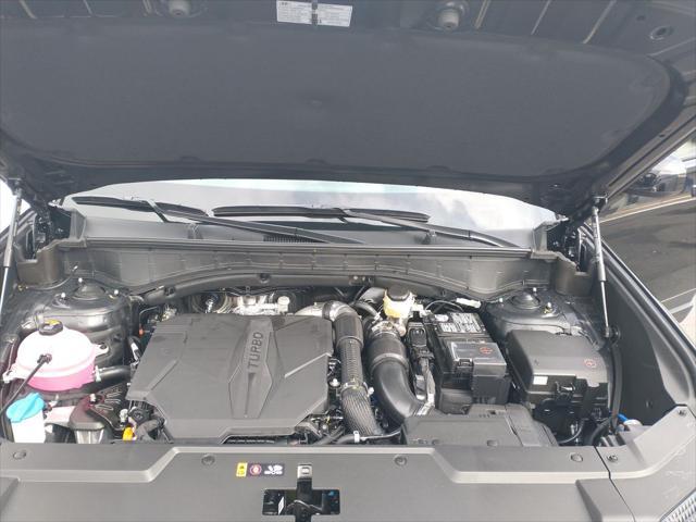 new 2025 Hyundai Santa Fe car, priced at $39,197
