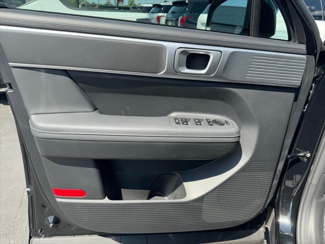 new 2025 Hyundai Santa Fe car, priced at $39,197