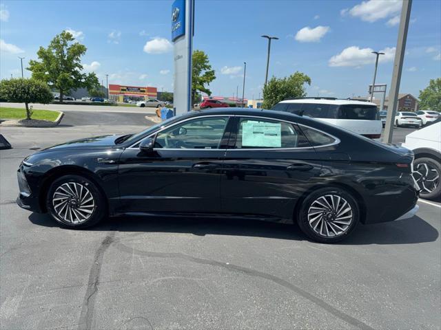new 2025 Hyundai Sonata Hybrid car, priced at $39,480