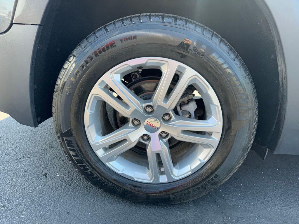 used 2019 GMC Terrain car, priced at $18,000