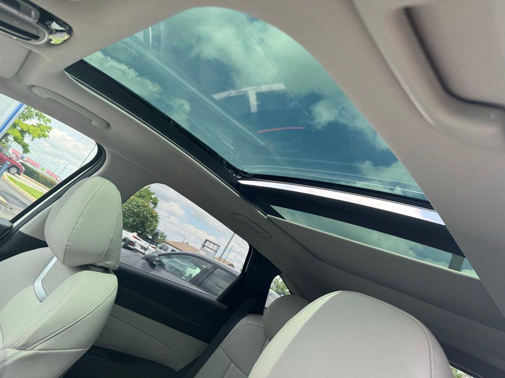 new 2025 Hyundai Tucson car, priced at $39,070