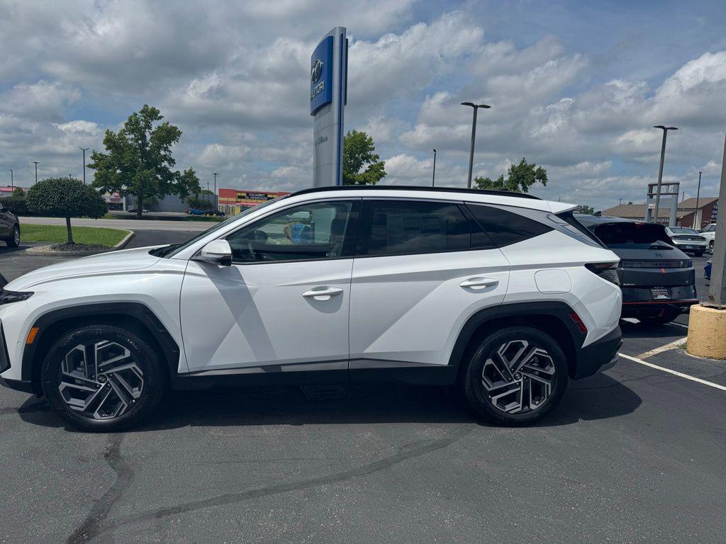 new 2025 Hyundai Tucson car, priced at $39,070