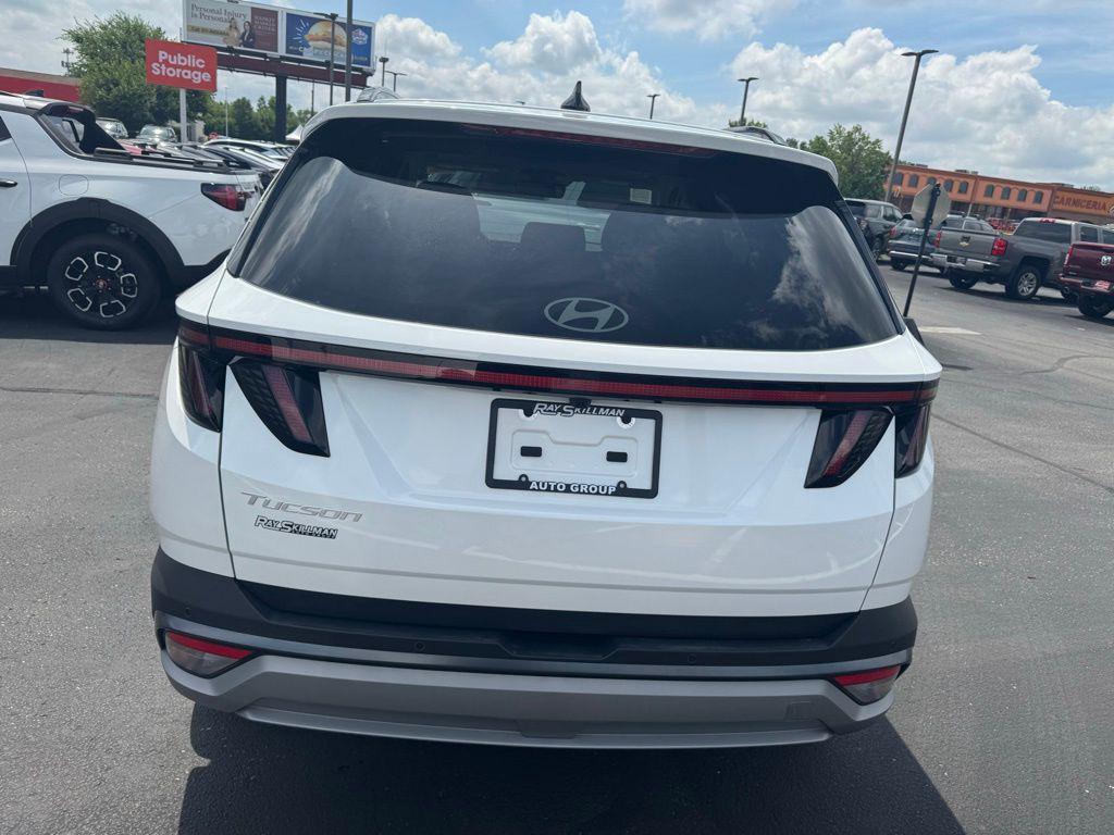 new 2025 Hyundai Tucson car, priced at $39,070