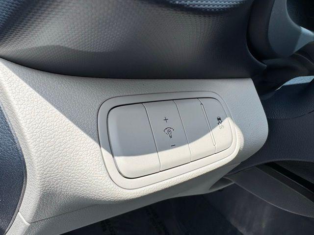 new 2025 Hyundai Venue car, priced at $25,610