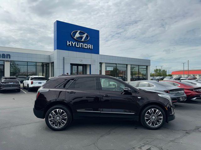 used 2020 Cadillac XT5 car, priced at $27,788