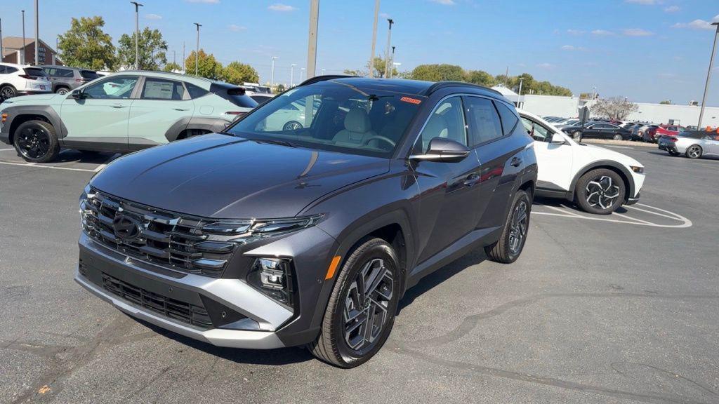 new 2025 Hyundai TUCSON Hybrid car, priced at $42,838