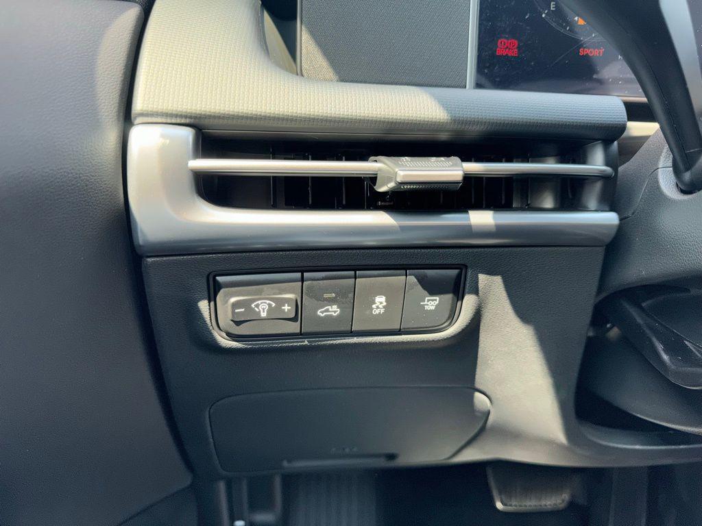 new 2026 Hyundai SANTA CRUZ car, priced at $42,493