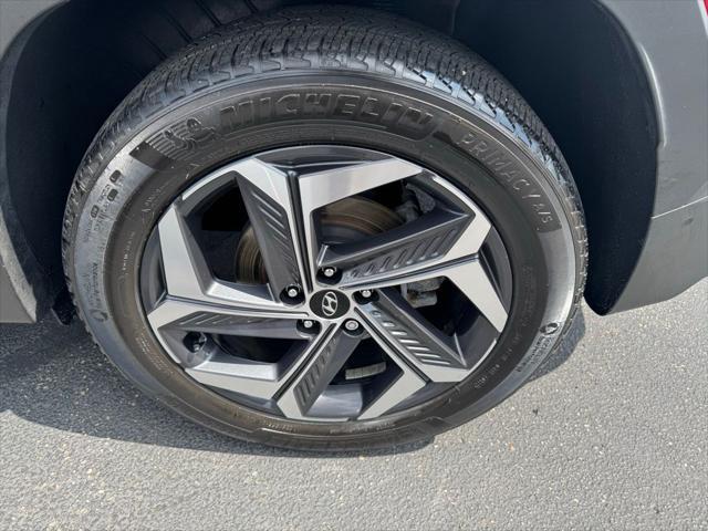 used 2022 Hyundai TUCSON Hybrid car, priced at $30,990
