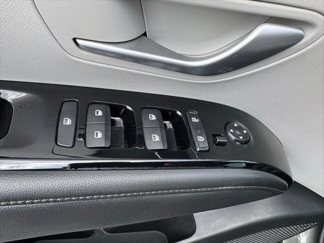 used 2022 Hyundai TUCSON Hybrid car, priced at $30,990