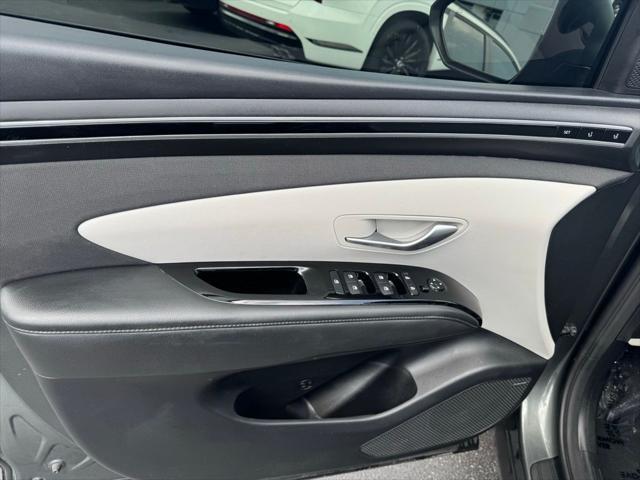 used 2022 Hyundai TUCSON Hybrid car, priced at $30,990