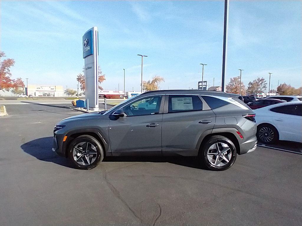 new 2025 Hyundai Tucson car, priced at $35,149