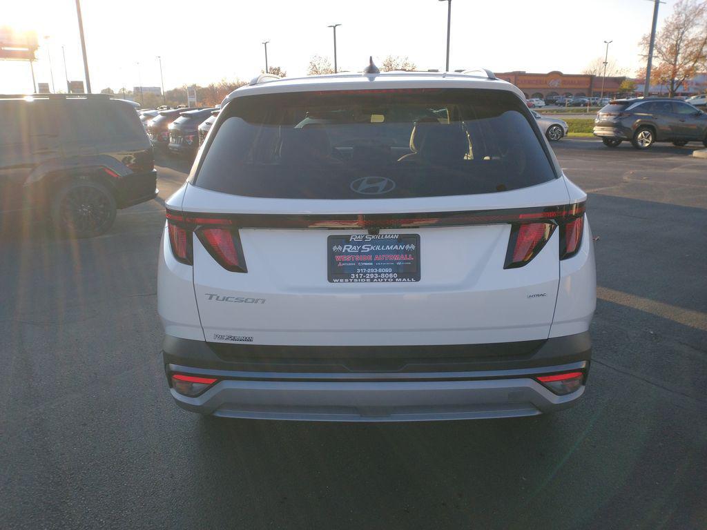 new 2025 Hyundai Tucson car, priced at $31,451