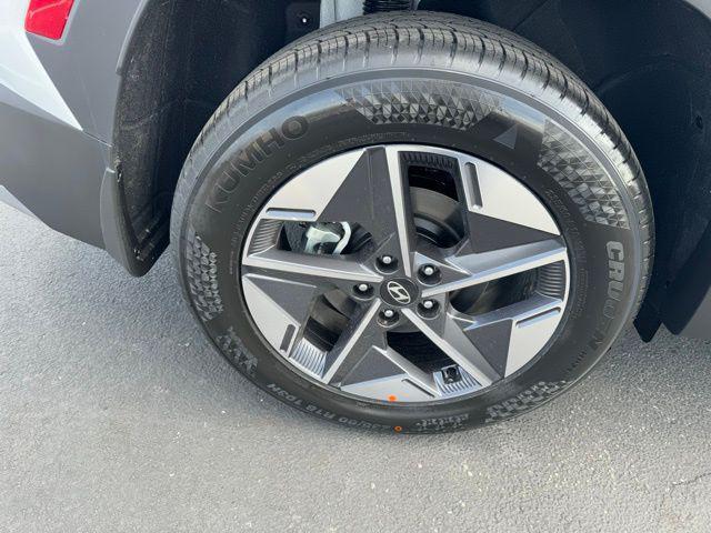 new 2025 Hyundai Tucson car, priced at $33,581