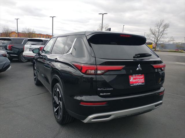 used 2023 Mitsubishi Outlander car, priced at $25,990