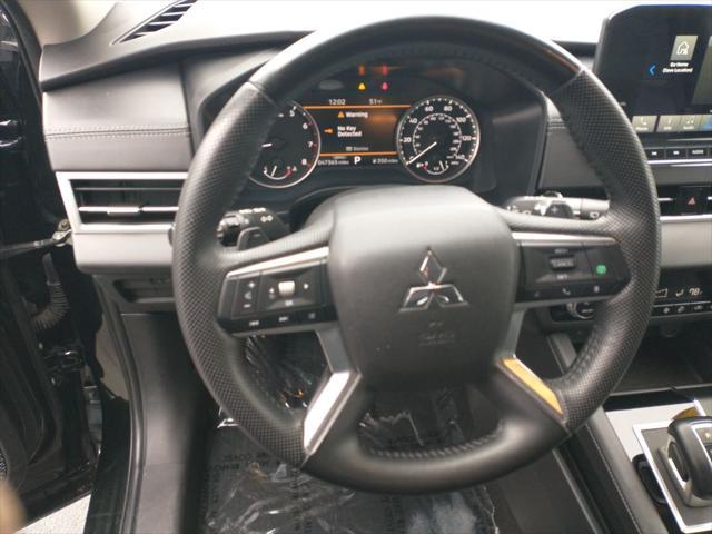 used 2023 Mitsubishi Outlander car, priced at $25,990