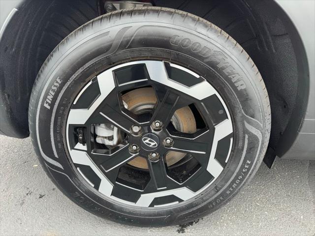 new 2025 Hyundai Santa Fe car, priced at $39,911