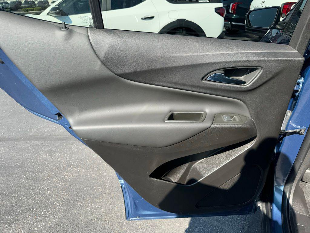 used 2024 Chevrolet Equinox car, priced at $24,990