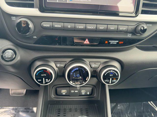 new 2025 Hyundai Venue car, priced at $25,540