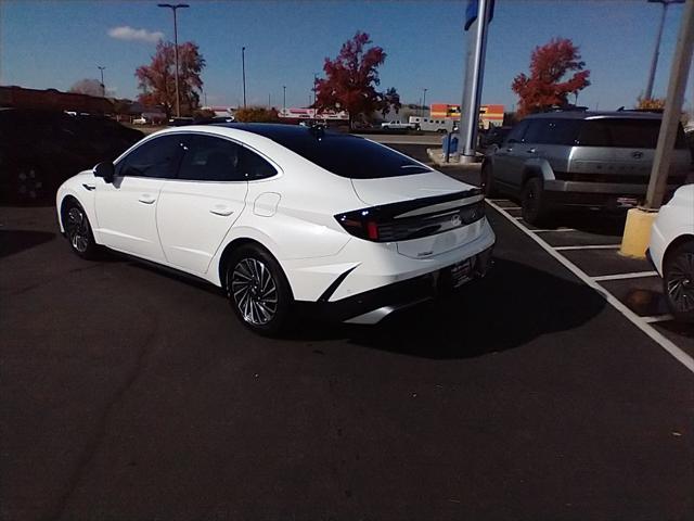 new 2025 Hyundai Sonata Hybrid car, priced at $38,502