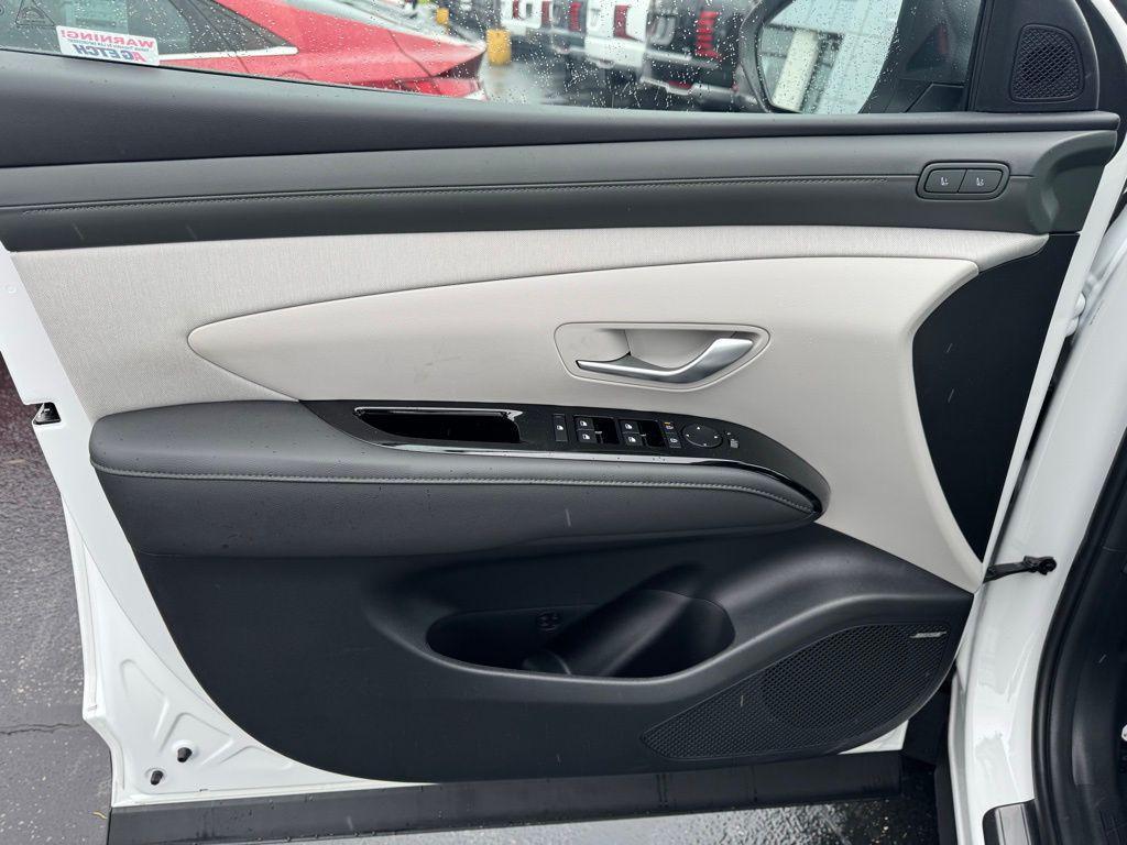 new 2026 Hyundai Tucson car, priced at $43,695