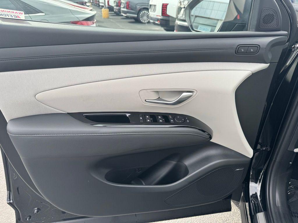 new 2026 Hyundai Tucson car, priced at $43,335