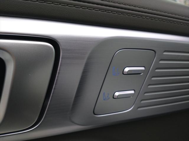 new 2025 Hyundai Santa Fe car, priced at $47,106