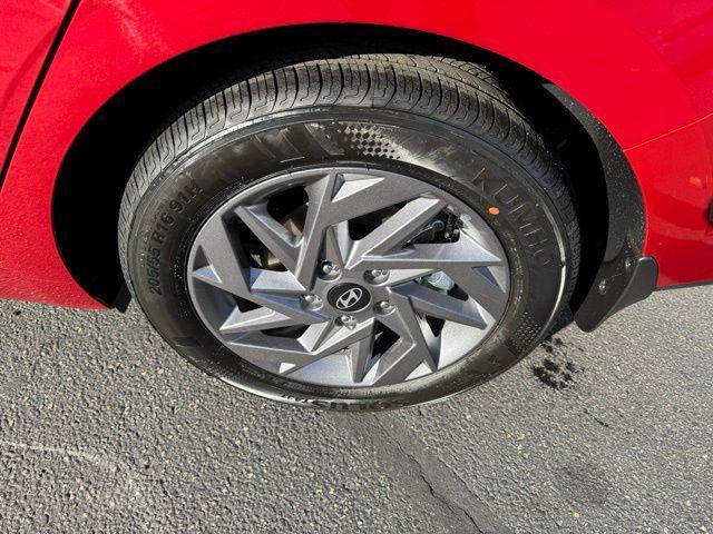 new 2026 Hyundai ELANTRA HEV car, priced at $27,835