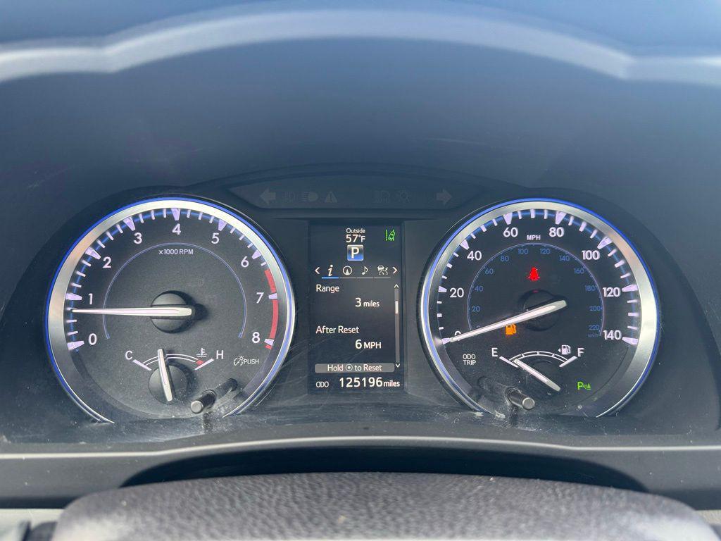 used 2015 Toyota Highlander car, priced at $19,064