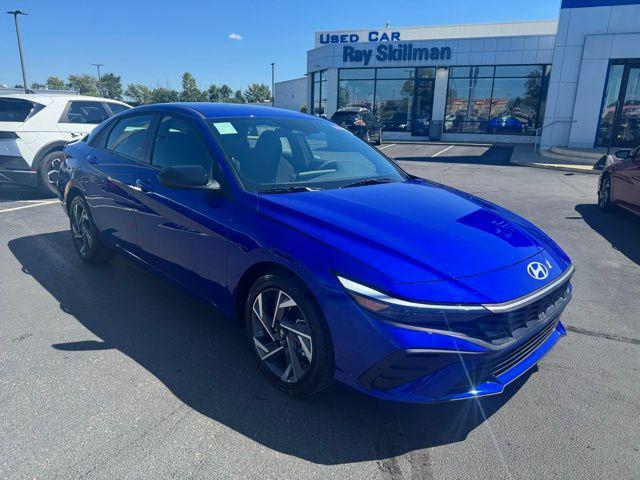 new 2025 Hyundai Elantra car, priced at $24,395