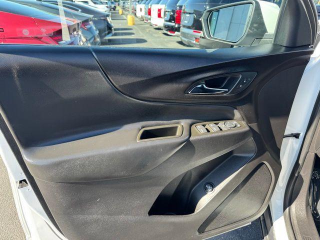 used 2024 Chevrolet Equinox car, priced at $22,416