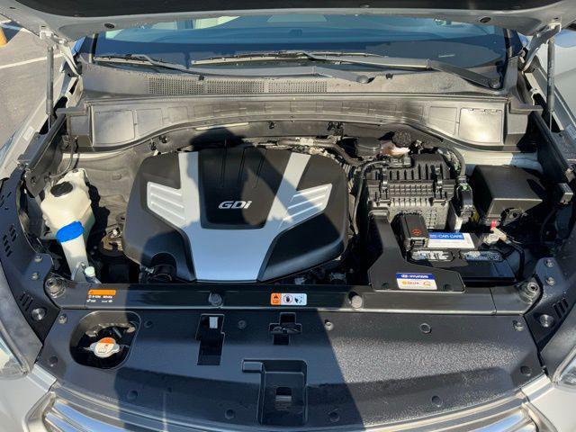 used 2019 Hyundai Santa Fe XL car, priced at $23,990