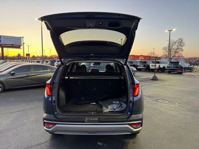 new 2026 Hyundai Tucson car, priced at $37,710