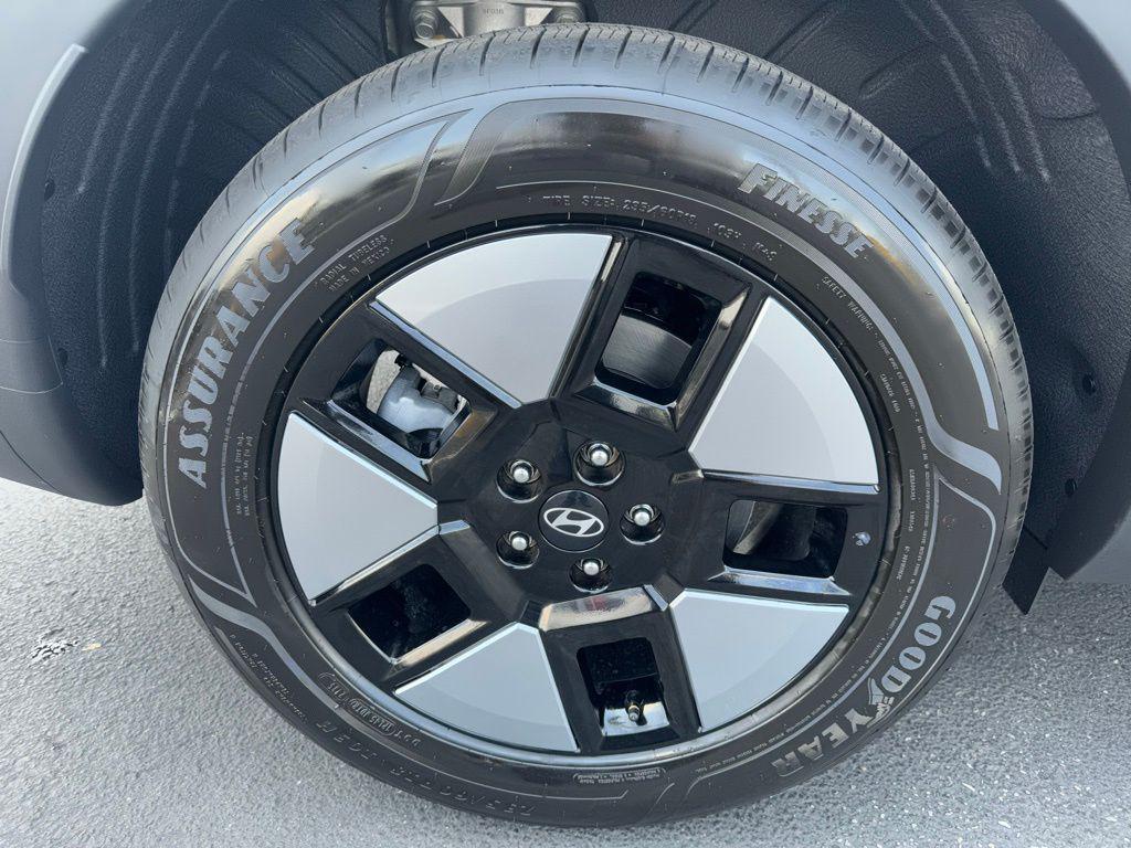 new 2026 Hyundai Santa Fe car, priced at $41,738