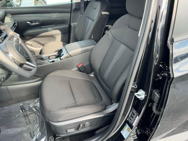 new 2025 Hyundai Tucson car, priced at $31,718